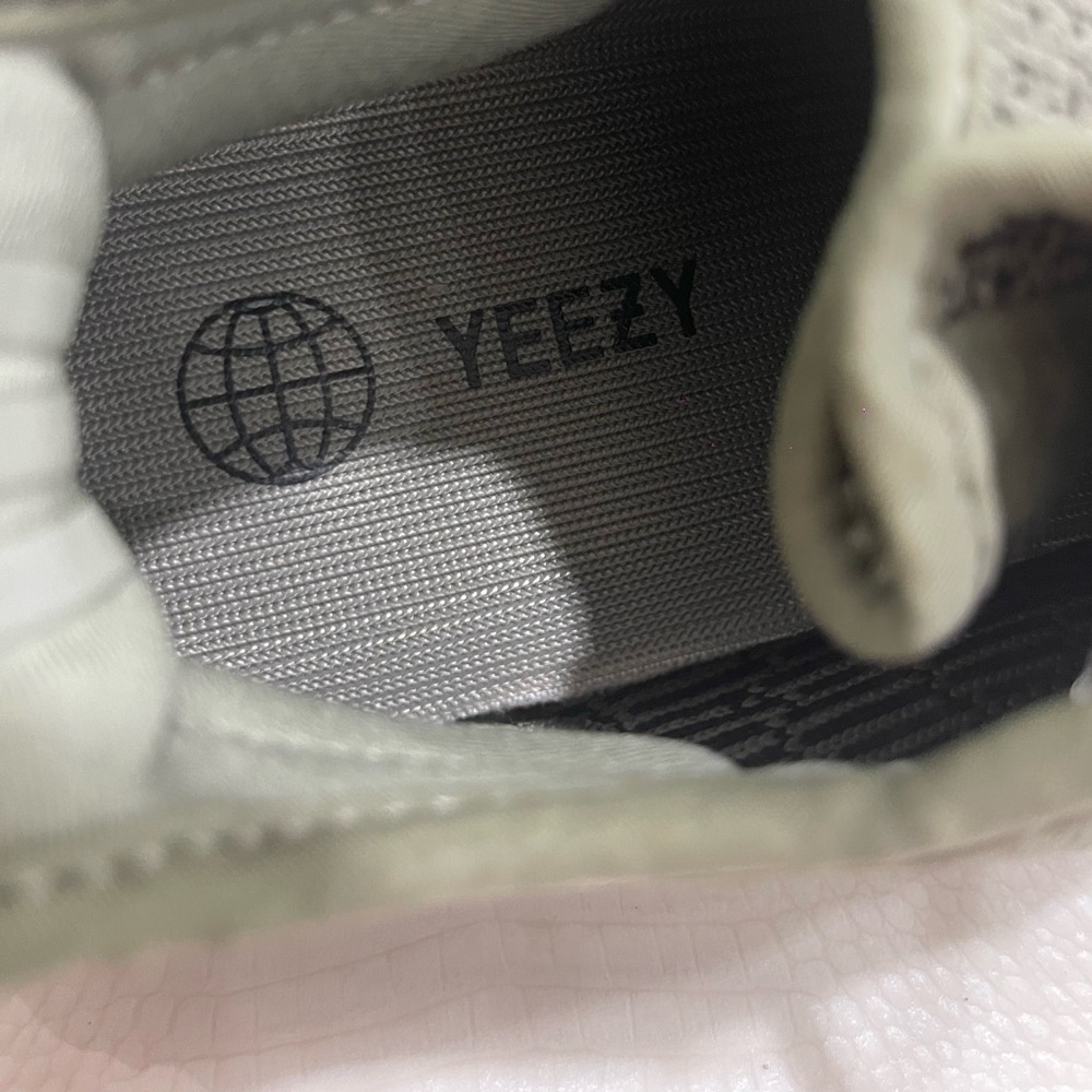 Adidas Yeezy Boost 350 V2 in Gray and Black - Picture 11 of 12